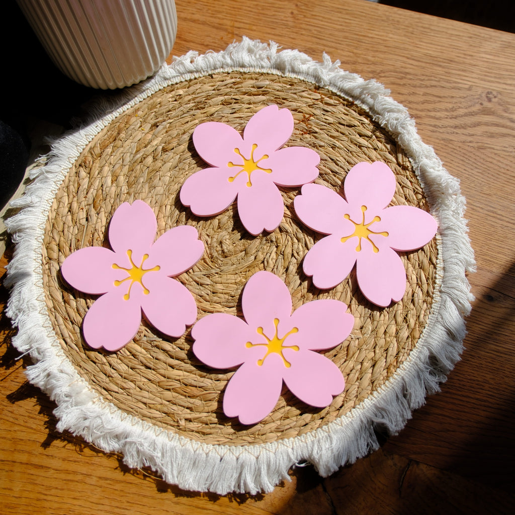 Mandelblüten Untersetzer Set – 4 Stück mit Halter im Pfalz-Design