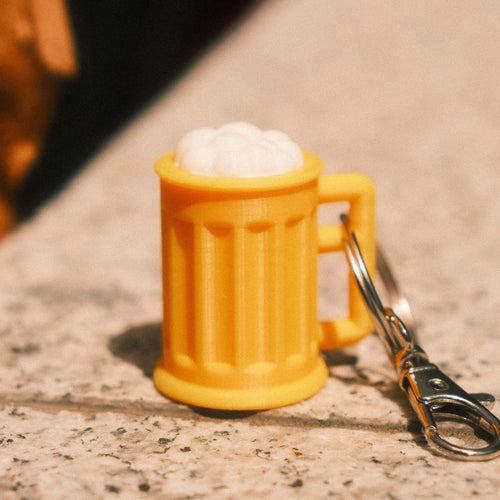 3D Bierkrug Schlüsselanhänger – Bier mit Schaum für unterwegs | Pfälzer Löwen | Bier Anhänger